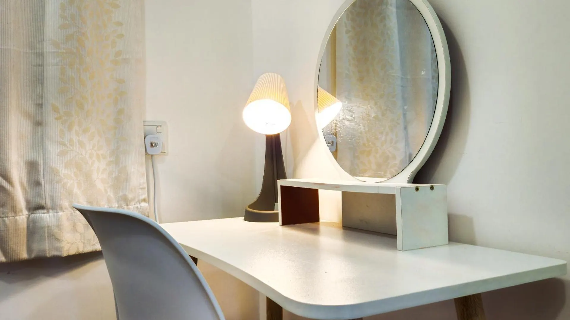 Lägenhet Beacon Executive Suites By Ngn George Town