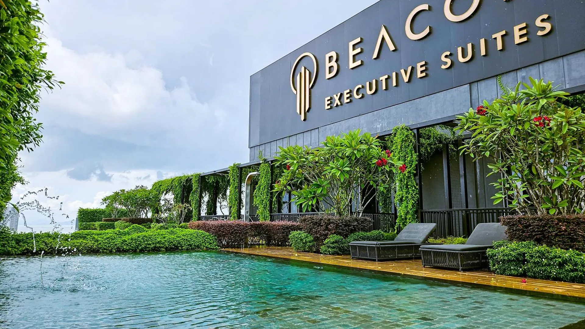 Beacon Executive Suites By Ngn George Town Lägenhet