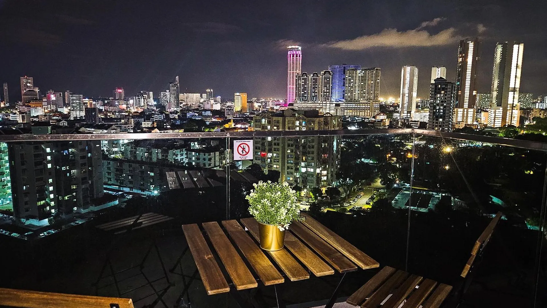 Lägenhet Beacon Executive Suites By Ngn George Town Malaysia